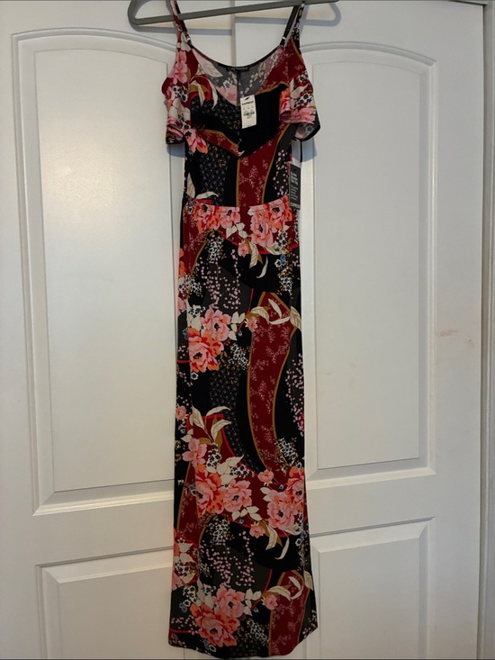 Express Dresses & Skirts - Express Black and Burgundy Floral Maxi Dress